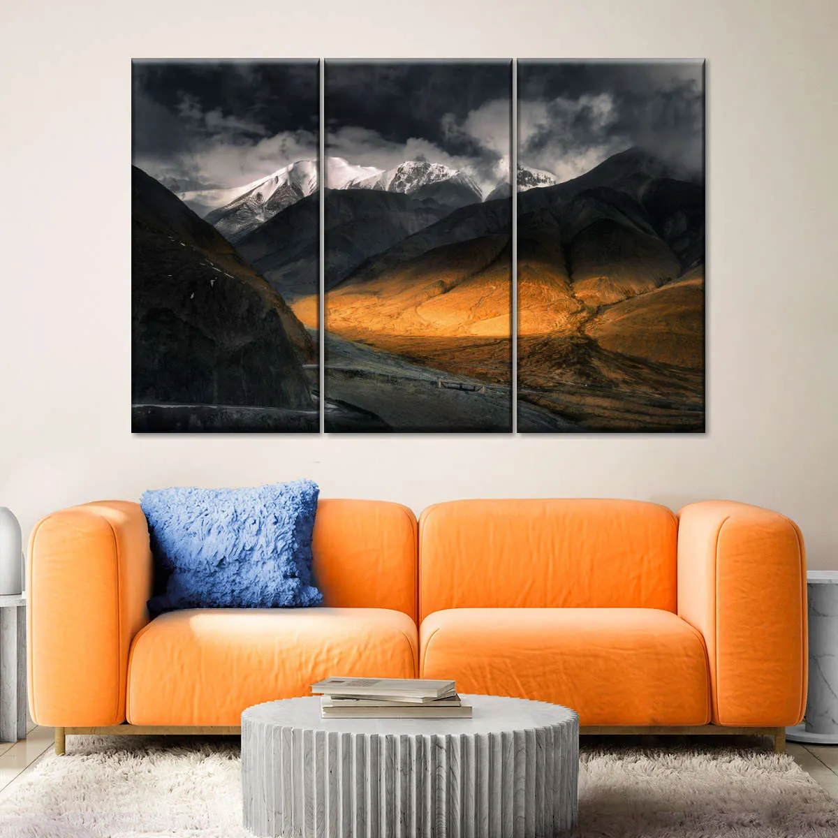 A Bend To Light Wall Art